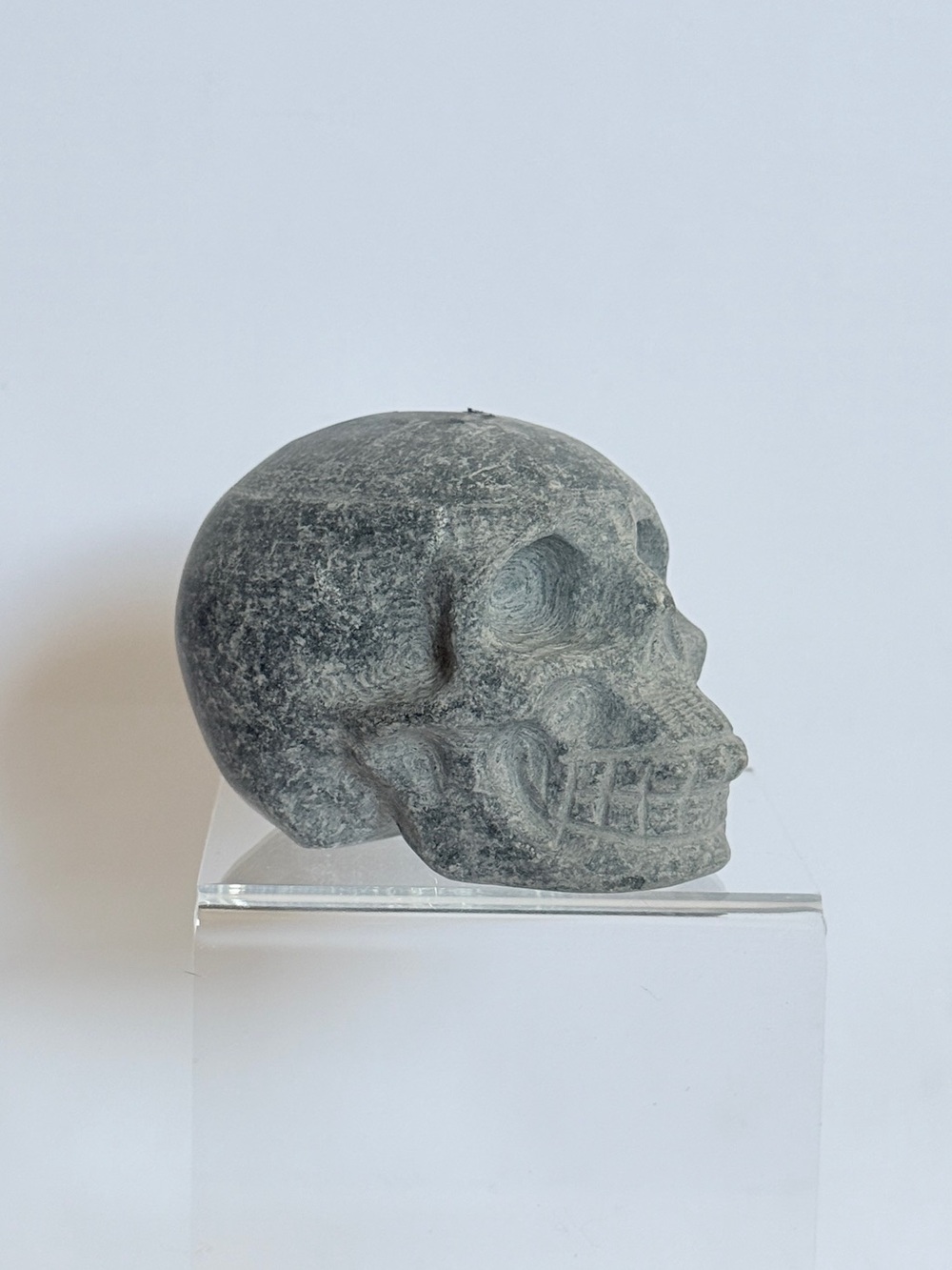Grey Carved Stone Skull Sculpture Gothic Crystal Decor Paperweight